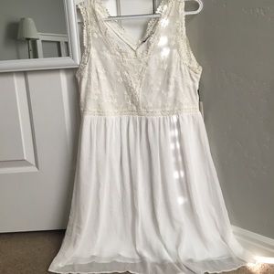 White lace white dress